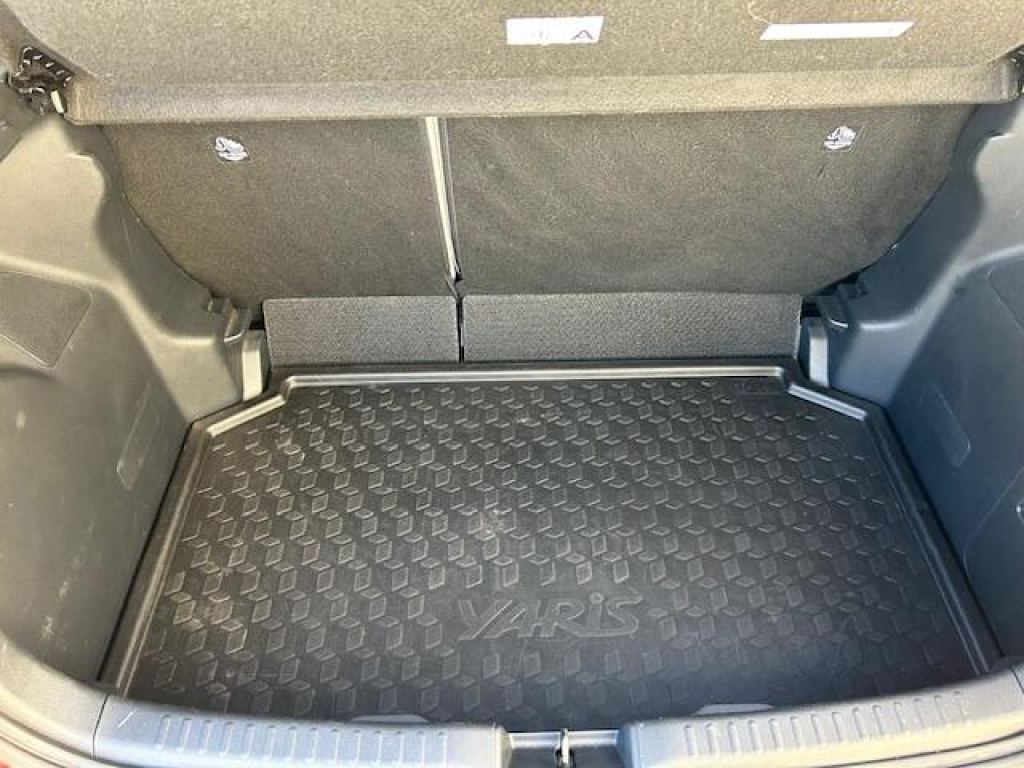 Used Toyota Yaris 2023 for sale - 76581184: Photo 21