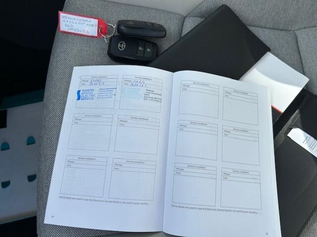 Used Toyota Yaris 2023 for sale - 76581184: Photo 23