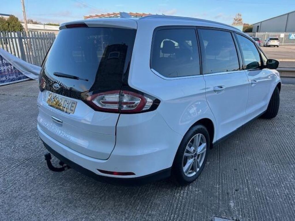 Used Ford Galaxy 2022 for sale - 76581191: Photo 3