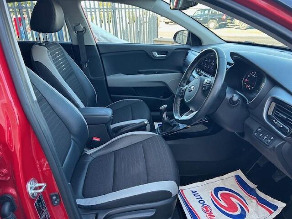 Used Kia Stonic 2021 for sale - 76578412: Photo 10