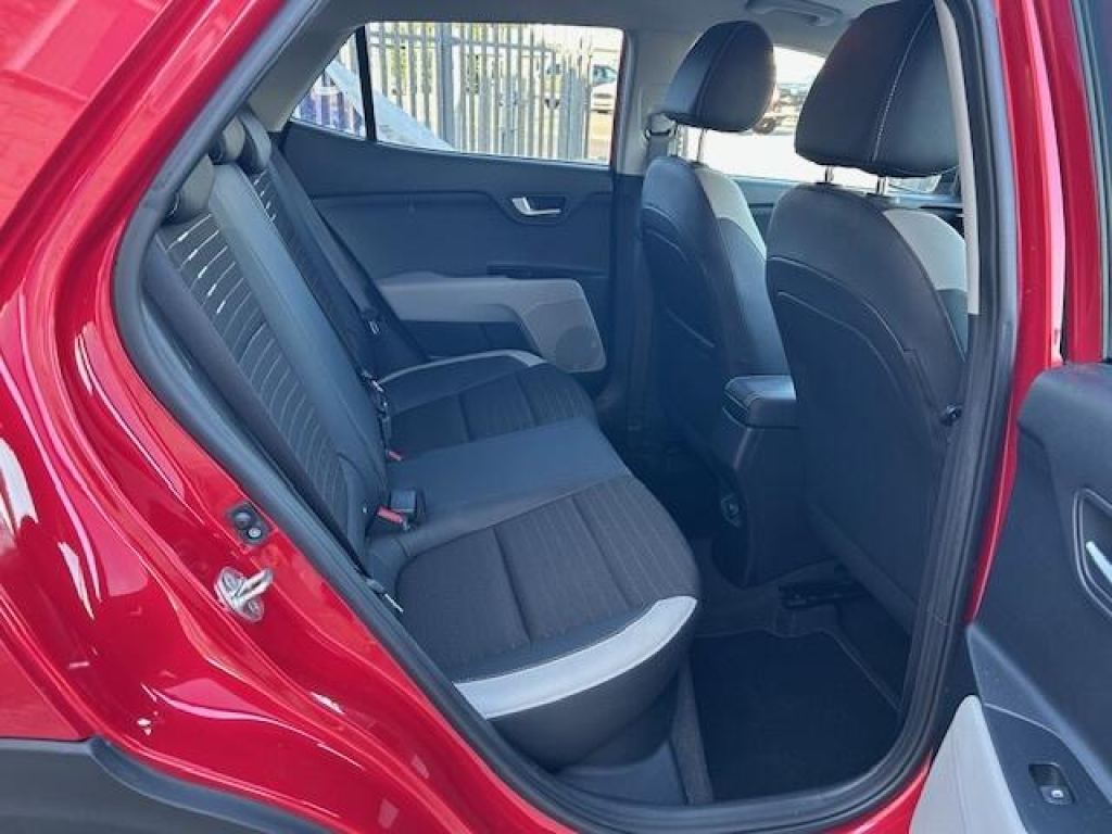 Used Kia Stonic 2021 for sale - 76578412: Photo 11