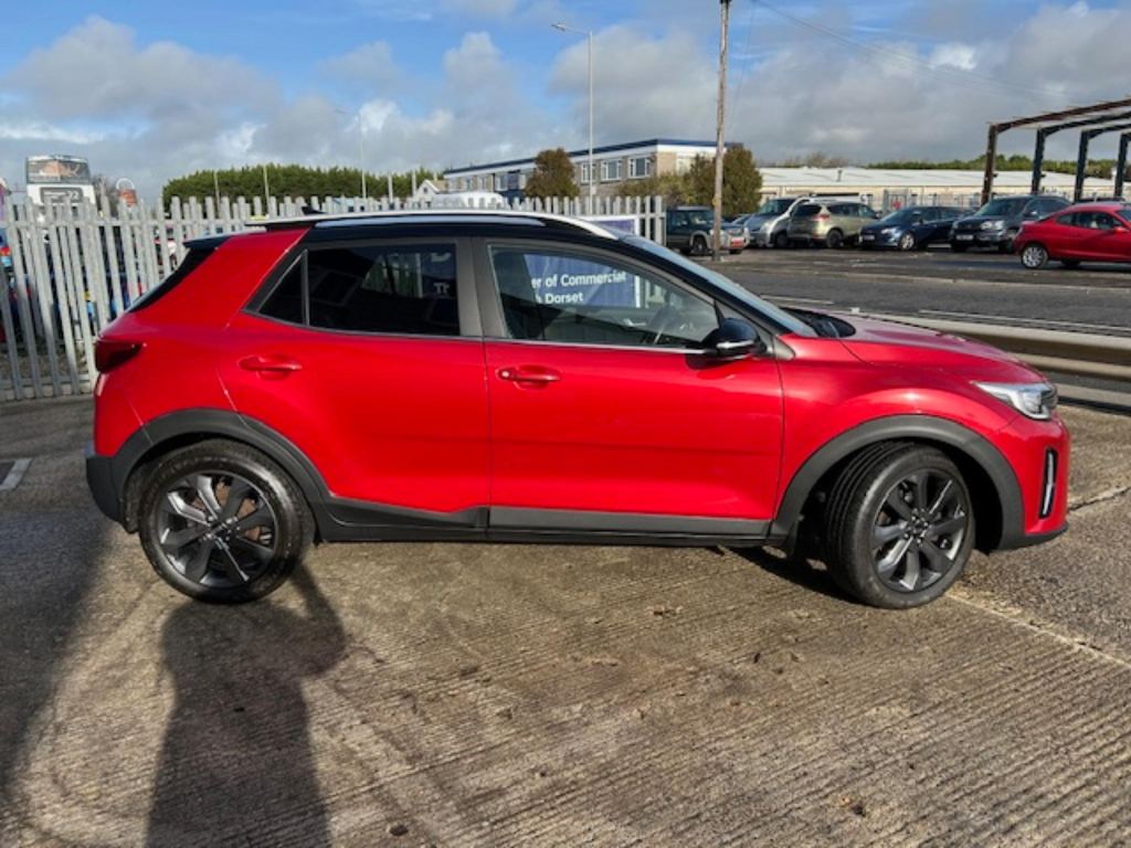 Used Kia Stonic 2021 for sale - 76578412: Photo 2