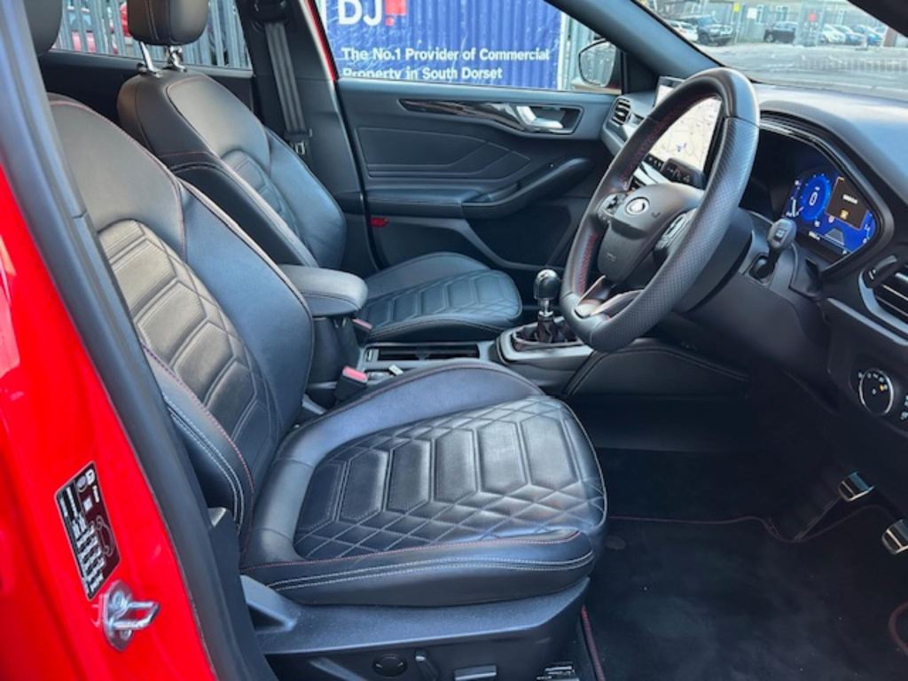 Used Ford Focus 2022 for sale - 77385640: Photo 11