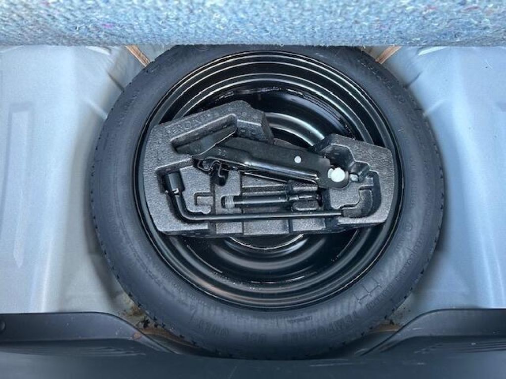 Used Toyota AYGO 2021 for sale - 76581182: Photo 17