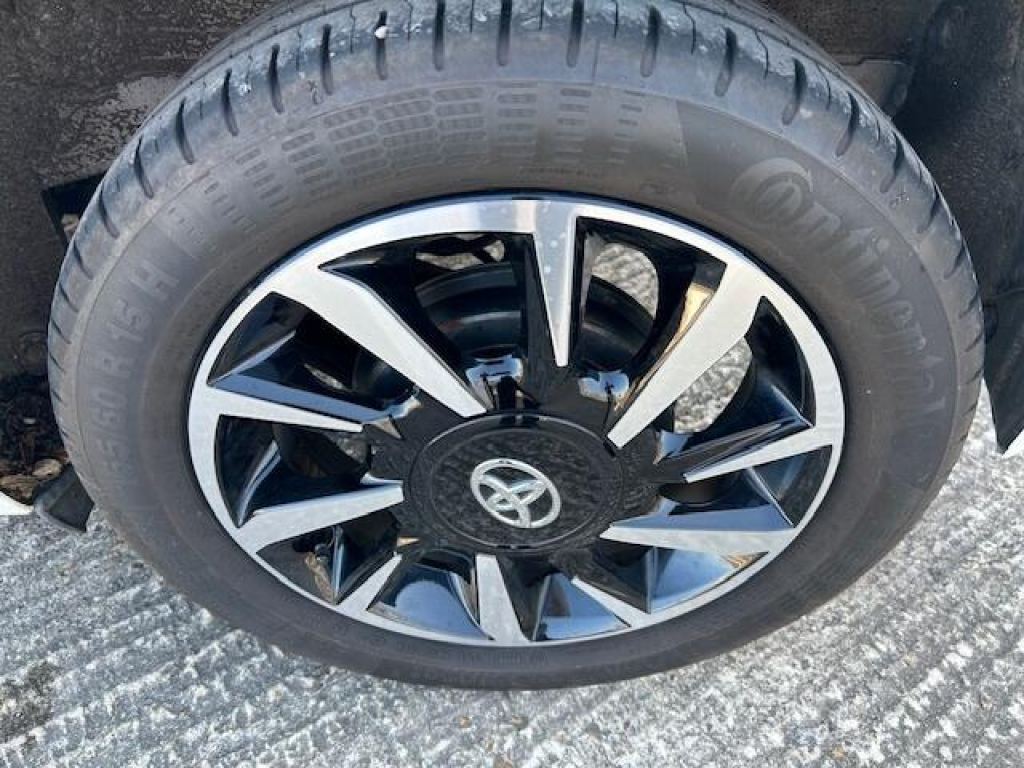 Used Toyota AYGO 2021 for sale - 76581182: Photo 19