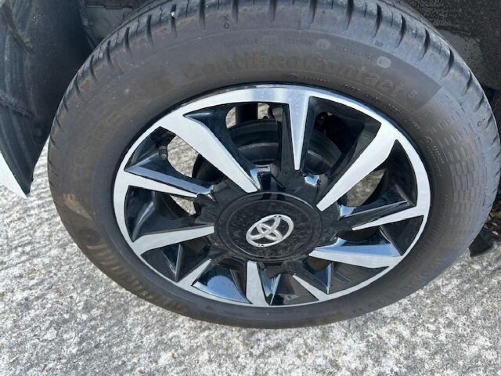 Used Toyota AYGO 2021 for sale - 76581182: Photo 21