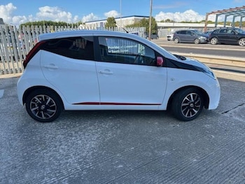 Used Toyota AYGO 2021 for sale - 76581182: Photo