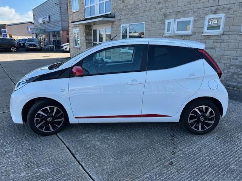 Used Toyota AYGO 2021 for sale - 76581182: Photo 6