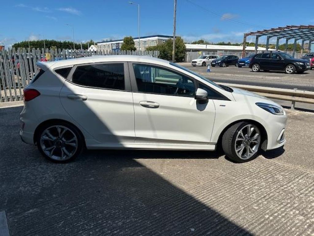 Used Ford Fiesta 2020 for sale - 76578415: Photo 2