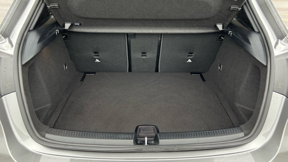 Used Mercedes-Benz A-Class 2024 for sale - 76914885: Photo 17