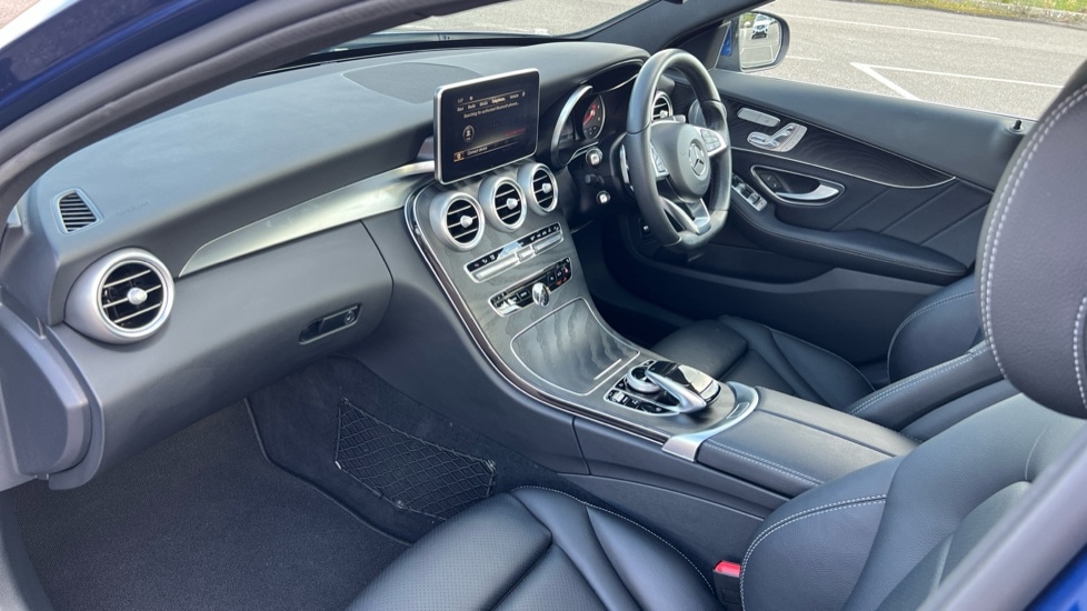 Used Mercedes-Benz C-Class 2018 for sale - 76044404: Photo 11