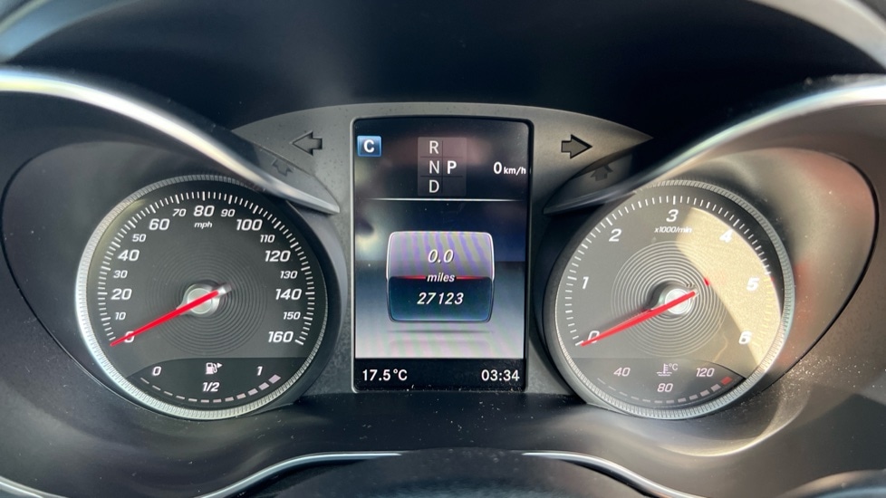 Used Mercedes-Benz C-Class 2018 for sale - 76044404: Photo 16