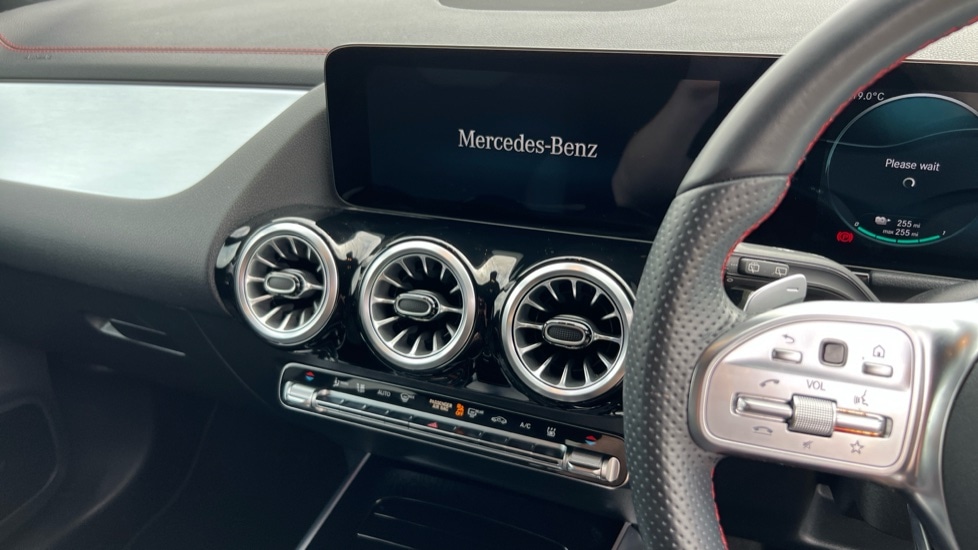 Used Mercedes-Benz EQA 2022 for sale - 76062099: Photo 14