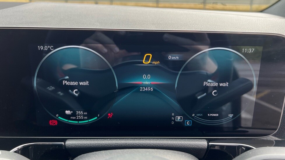 Used Mercedes-Benz EQA 2022 for sale - 76062099: Photo 17
