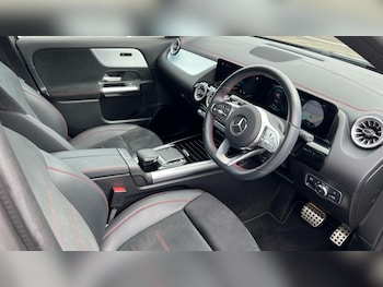 Used Mercedes-Benz EQA 2022 for sale - 76062099: Photo 4