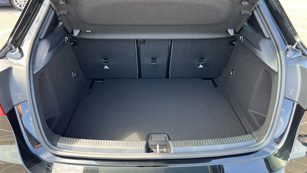 Used Mercedes-Benz A-Class 2025 for sale - 75934745: Photo 17