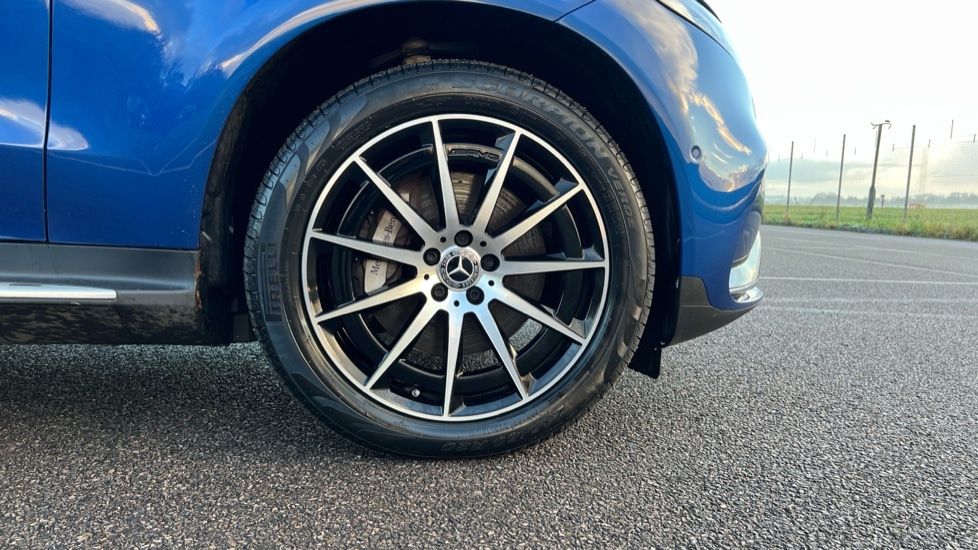 Used Mercedes-Benz EQC 2021 for sale - 76872689: Photo 5