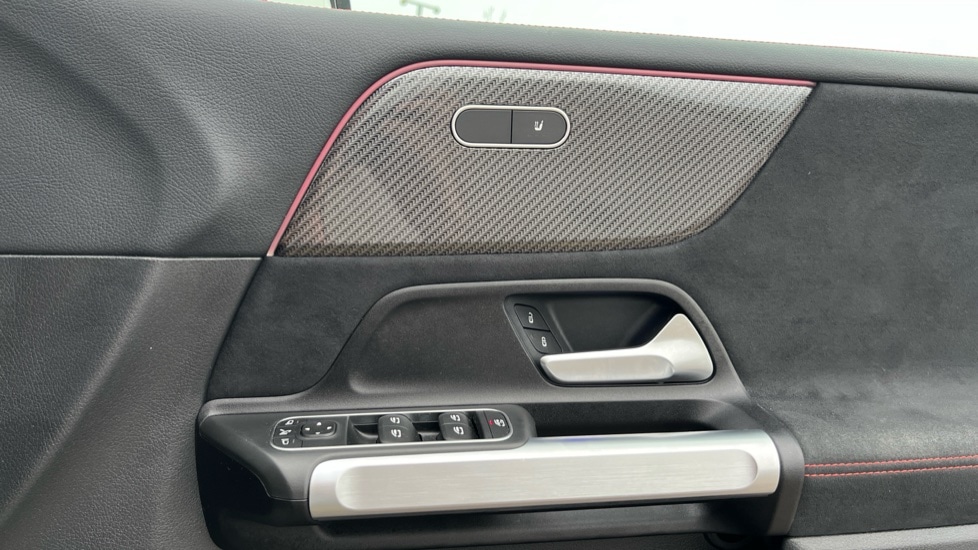 Used Mercedes-Benz GLB 2023 for sale - 76332288: Photo 37