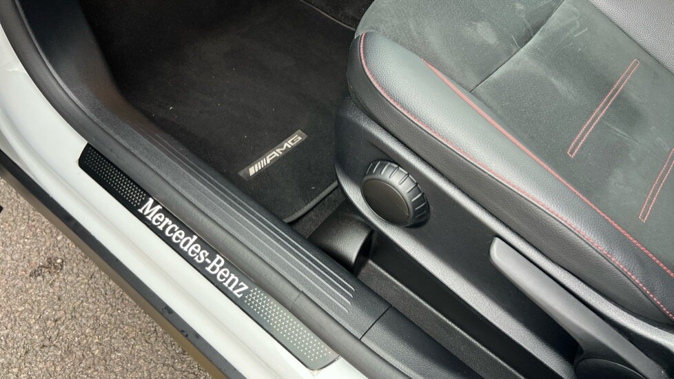 Used Mercedes-Benz GLB 2023 for sale - 76332288: Photo 43