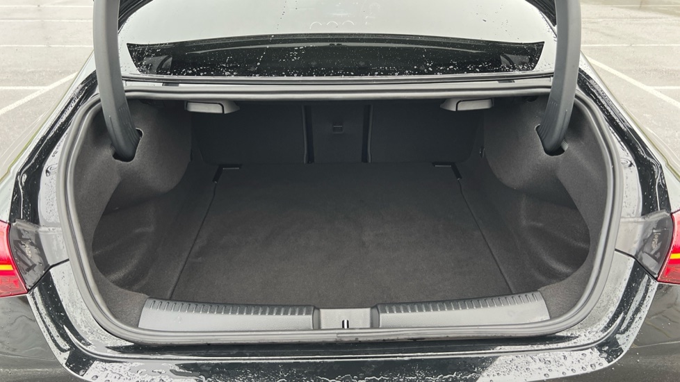 Used Mercedes-Benz CLA 2024 for sale - 76872958: Photo 17