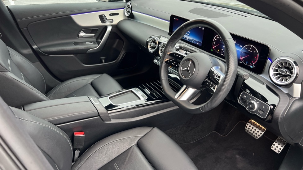 Used Mercedes-Benz CLA 2024 for sale - 76872958: Photo 3