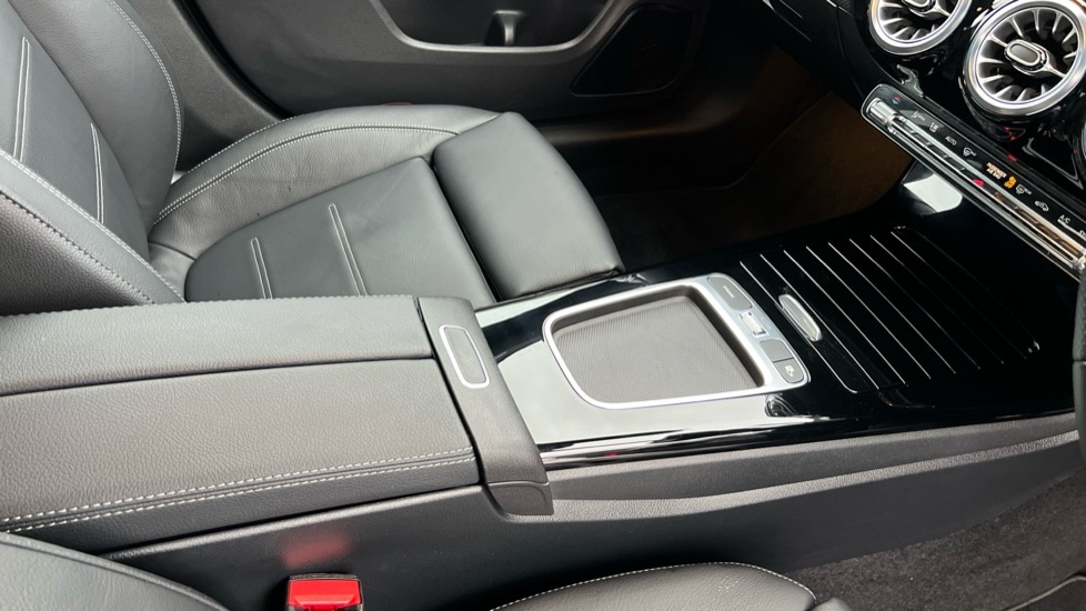 Used Mercedes-Benz CLA 2024 for sale - 76872958: Photo 34