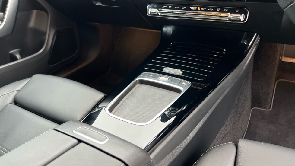 Used Mercedes-Benz CLA 2024 for sale - 76872958: Photo 35