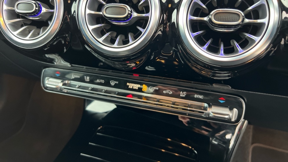 Used Mercedes-Benz CLA 2024 for sale - 76872958: Photo 42