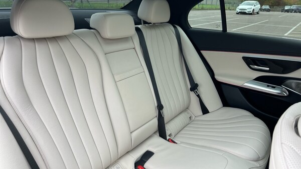 Used Mercedes-Benz E Class 2024 for sale - 76273027: Photo 15