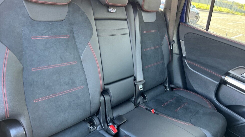 Used Mercedes-Benz GLB 2023 for sale - 77021865: Photo 15