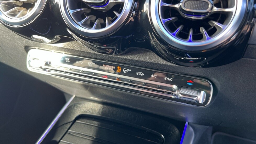 Used Mercedes-Benz GLB 2023 for sale - 77021865: Photo 42