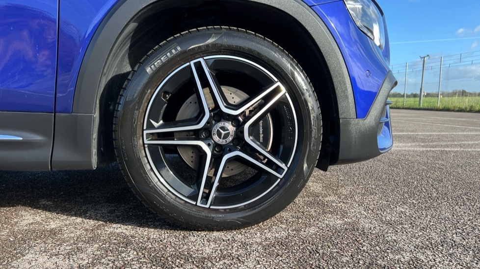 Used Mercedes-Benz GLB 2023 for sale - 77021865: Photo 5