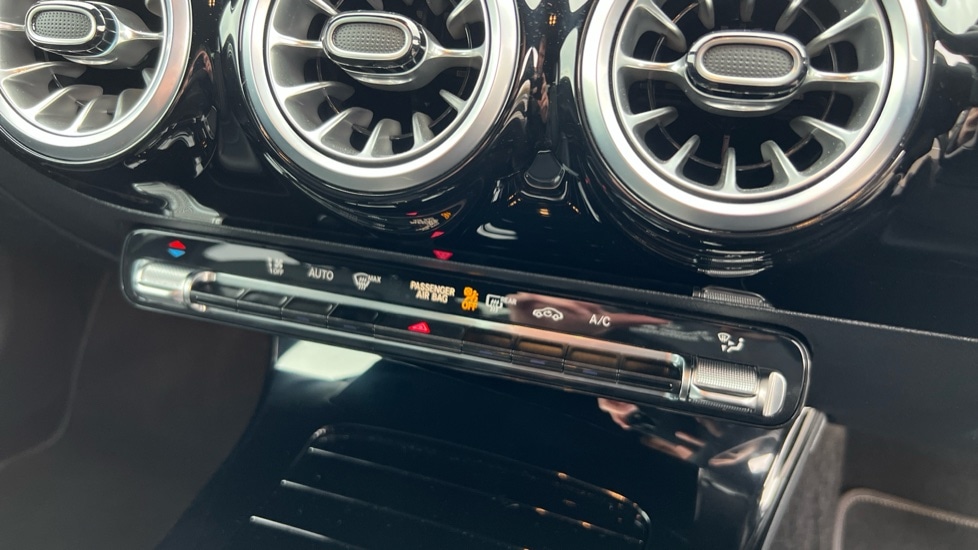 Used Mercedes-Benz A-Class 2024 for sale - 76872691: Photo 42