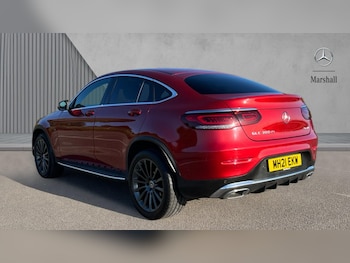 Used Mercedes-Benz GLC 2021 for sale - 75742857: Photo