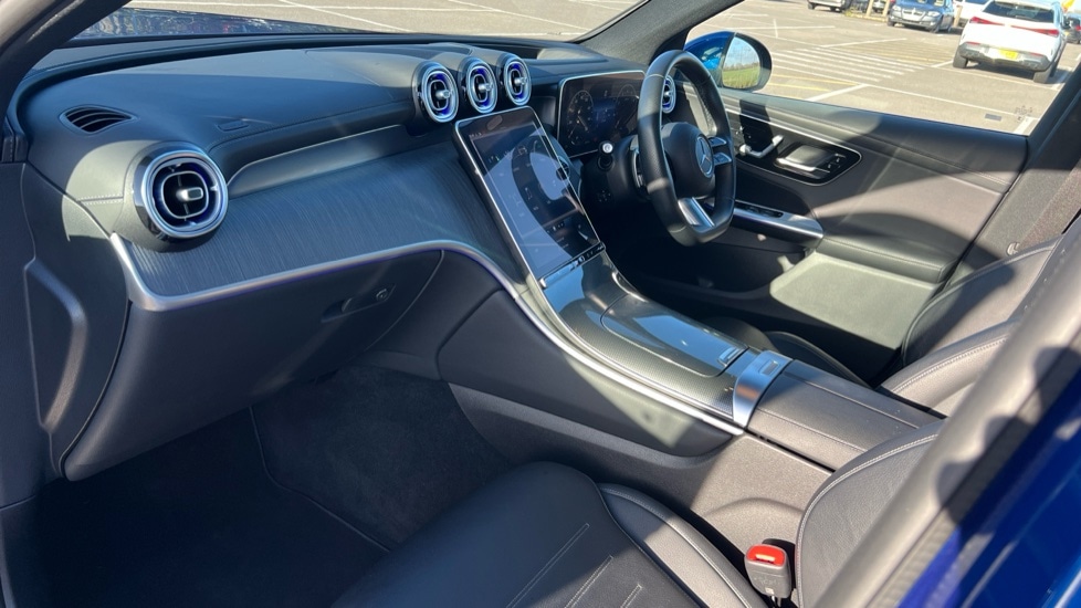 Used Mercedes-Benz GLC 2023 for sale - 76872480: Photo 11