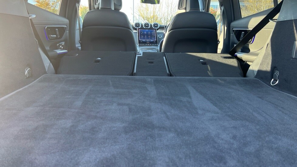 Used Mercedes-Benz GLC 2023 for sale - 76872480: Photo 18