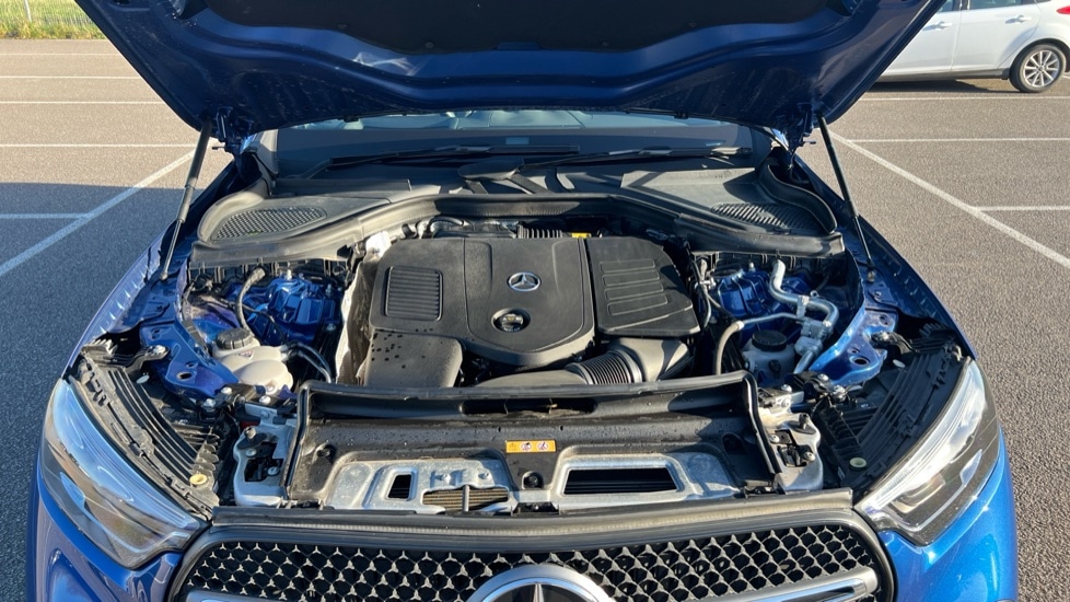 Used Mercedes-Benz GLC 2023 for sale - 76872480: Photo 19