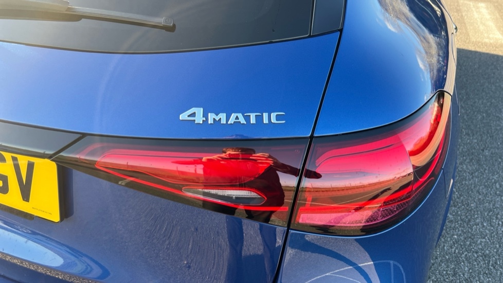 Used Mercedes-Benz GLC 2023 for sale - 76872480: Photo 22