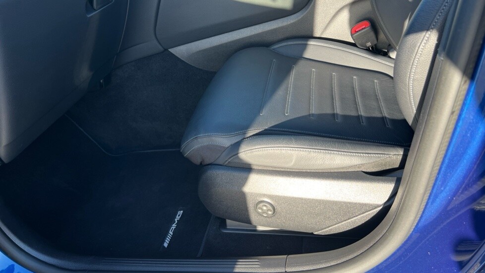 Used Mercedes-Benz GLC 2023 for sale - 76872480: Photo 39