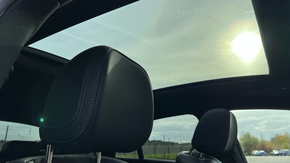 Used Mercedes-Benz GLE 2022 for sale - 76420452: Photo 38