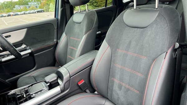 Used Mercedes-Benz EQA 2022 for sale - 75565531: Photo 15