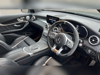 Used Mercedes-Benz GLC 2020 for sale - 76552537: Photo