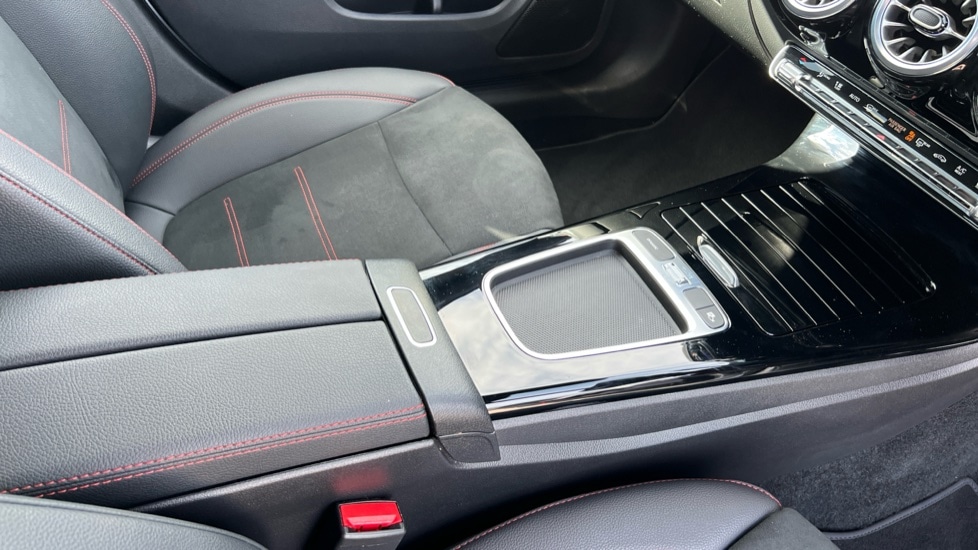 Used Mercedes-Benz CLA 2024 for sale - 76124438: Photo 34