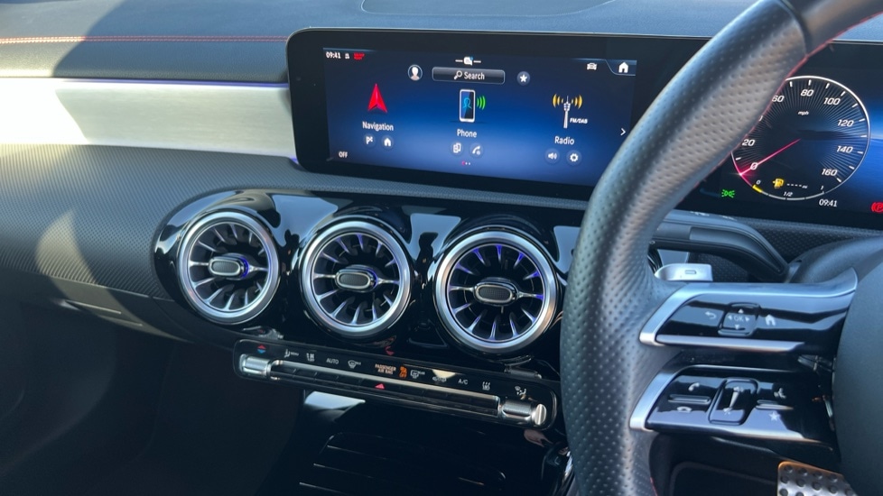 Used Mercedes-Benz CLA 2024 for sale - 76869635: Photo 13