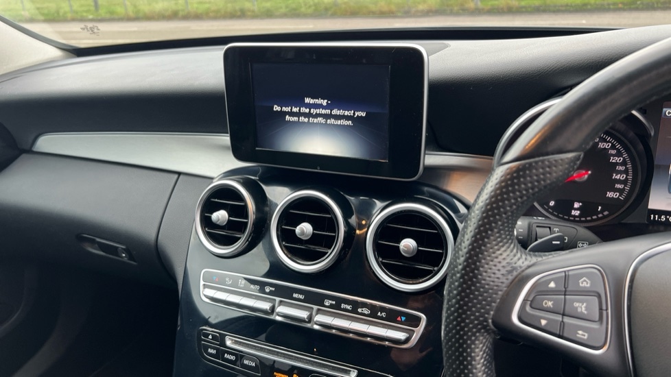 Used Mercedes-Benz C Class 2015 for sale - 76941100: Photo 13