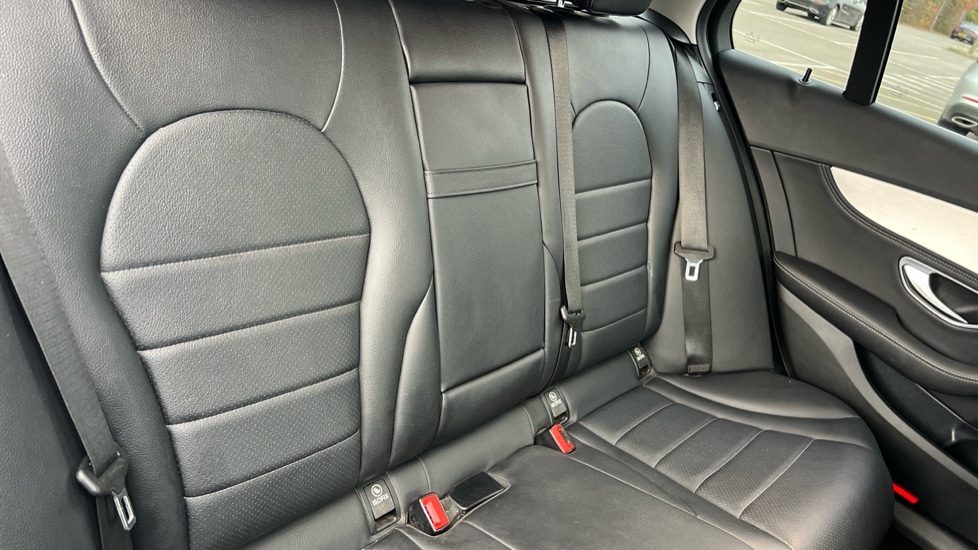 Used Mercedes-Benz C Class 2015 for sale - 76941100: Photo 15
