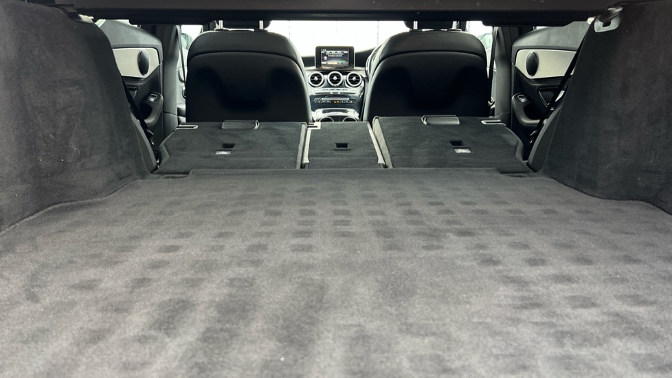 Used Mercedes-Benz C Class 2015 for sale - 76941100: Photo 18