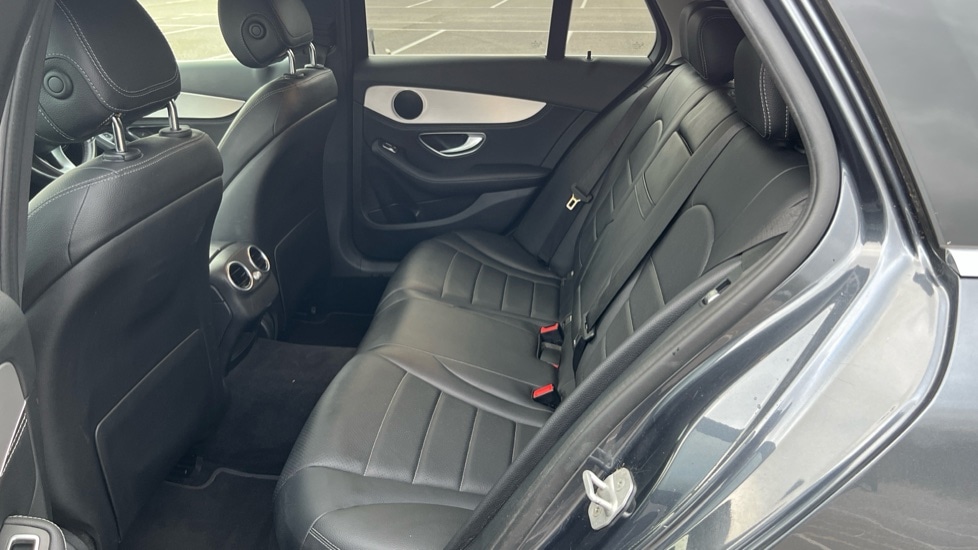 Used Mercedes-Benz C Class 2015 for sale - 76941100: Photo 24