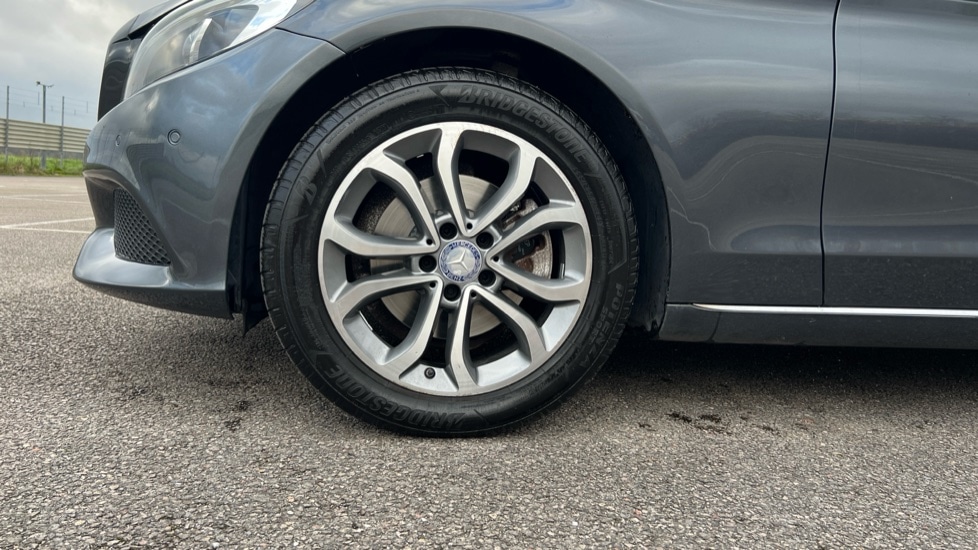 Used Mercedes-Benz C Class 2015 for sale - 76941100: Photo 25