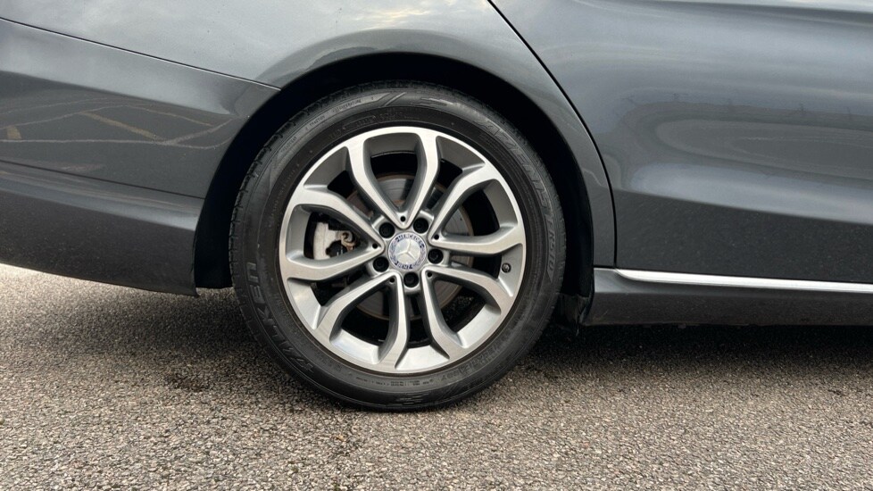 Used Mercedes-Benz C Class 2015 for sale - 76941100: Photo 27